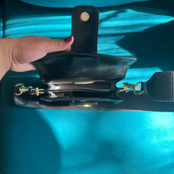 Valentino by Mario Valentino - SCARLETT ROPE LEATHER CROSSBODY IN BLACK - Picture 3 of 14